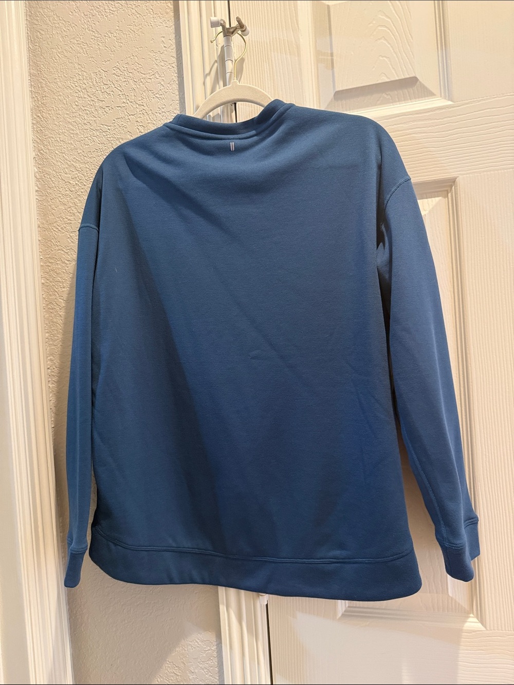 NOBULL Slate Blue Logo Sweatshirt - Picture 2 of 2